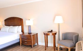 Cape Cod Irish Village - The Emerald Resort